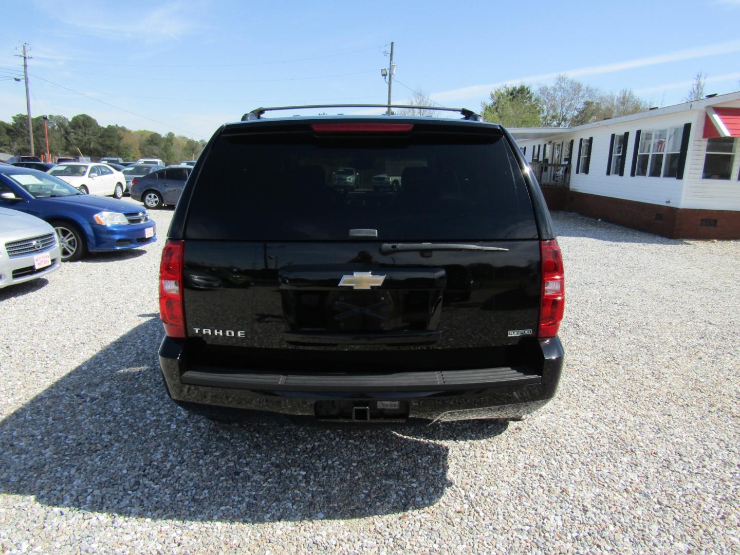 2010 Black Chevrolet Tahoe LT 2WD (1GNUCBE08AR) with an 5.3L V8 OHV 16V FFV engine, Automatic transmission, located at 15016 S Hwy 231, Midland City, AL, 36350, (334) 983-3001, 31.306210, -85.495277 - Photo#7